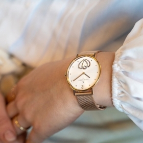 Năm mẫu đồng hồ Pierre Cardin thời trang, giá giảm sâu